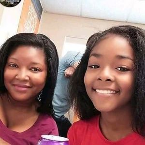 Meet your Posher, Tamara